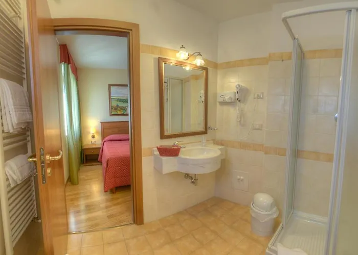 Hotel Garni Posta 4*